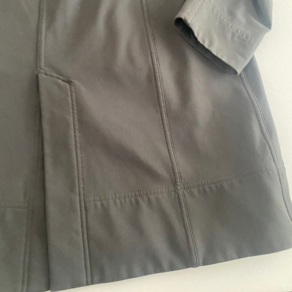 Lululemon Apex Jacket - Picture 6 of 13